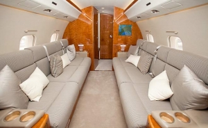 Plane_interior_3